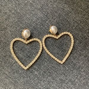 Oversized rhinestone heart pearl earrings